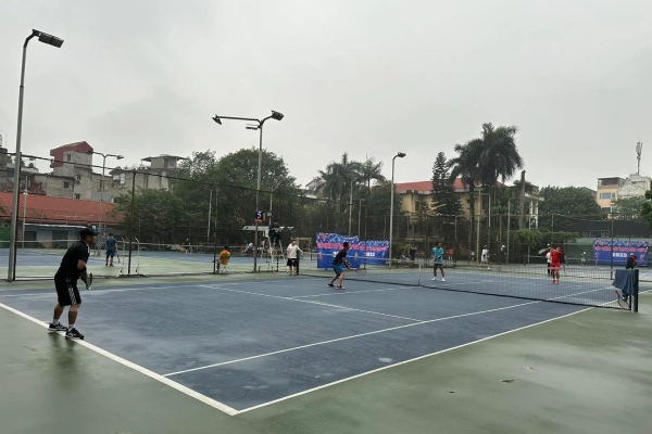Sân tennis